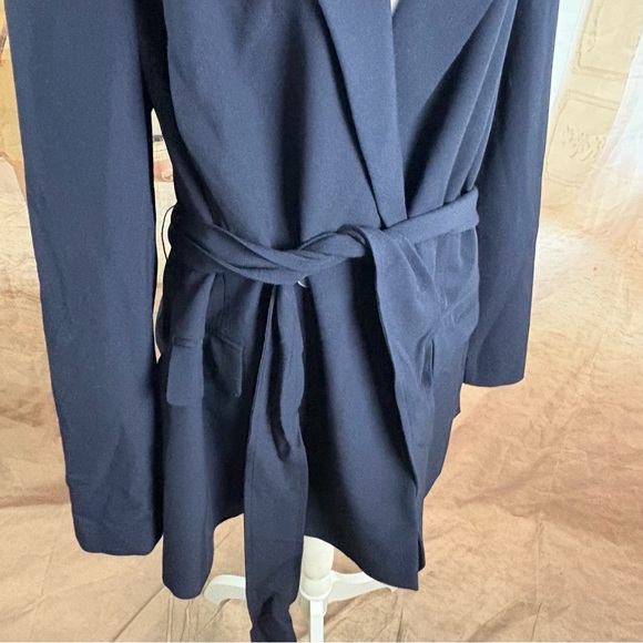 NEW Lane Bryant Dark Blue Perfect Drape Belted Blazer - Picture 4 of 10